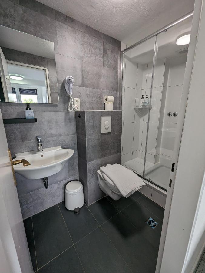 Hotel Tempelhof - City-messe-arena Colonia